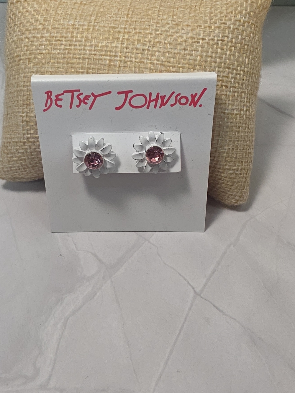 Betsey Johnson White Daisy Stud Earrings with Pink Crystal Centers